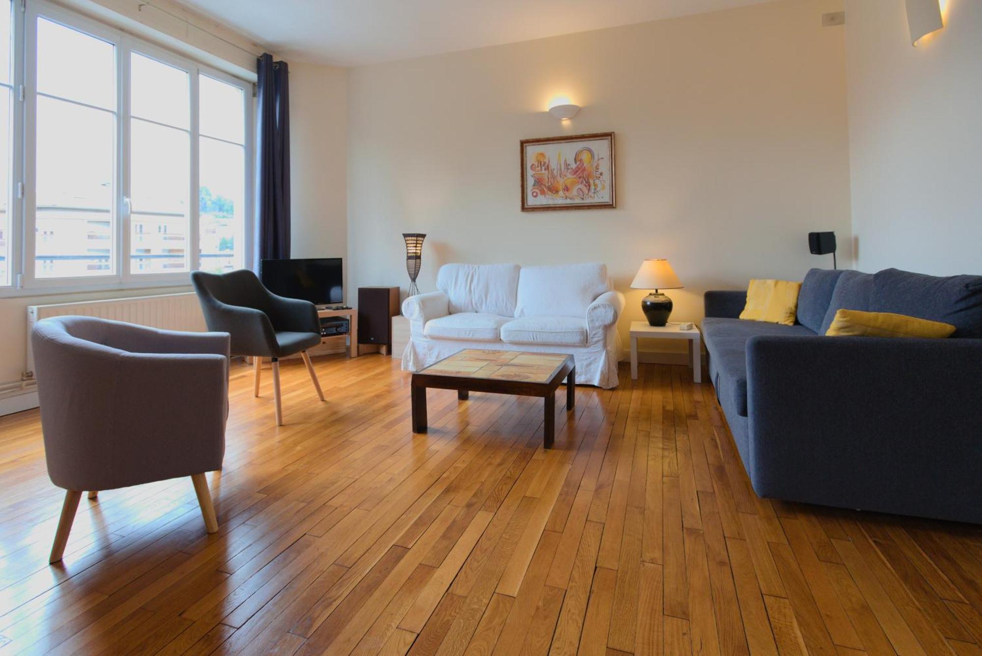 Jourde Vacances Le Puy-en-Velay Exterior photo